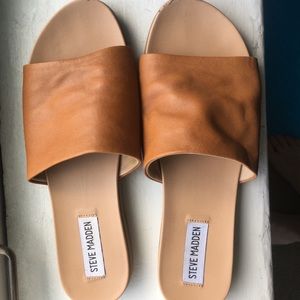 Women’s Leather Sandals